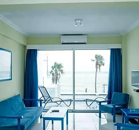 Paphinia Seaview