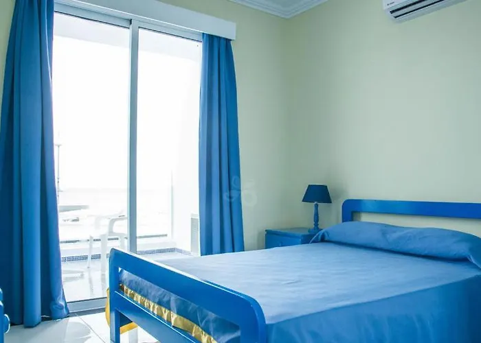 Paphinia Seaview Apartahotel Paphos