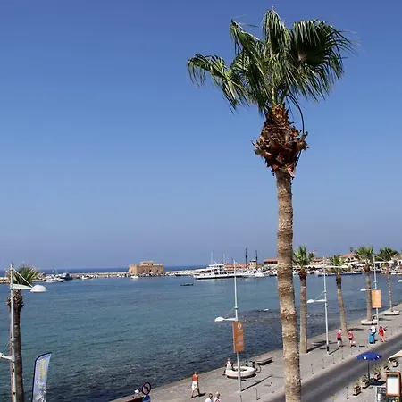 Paphinia Seaview Aparthotel 3*