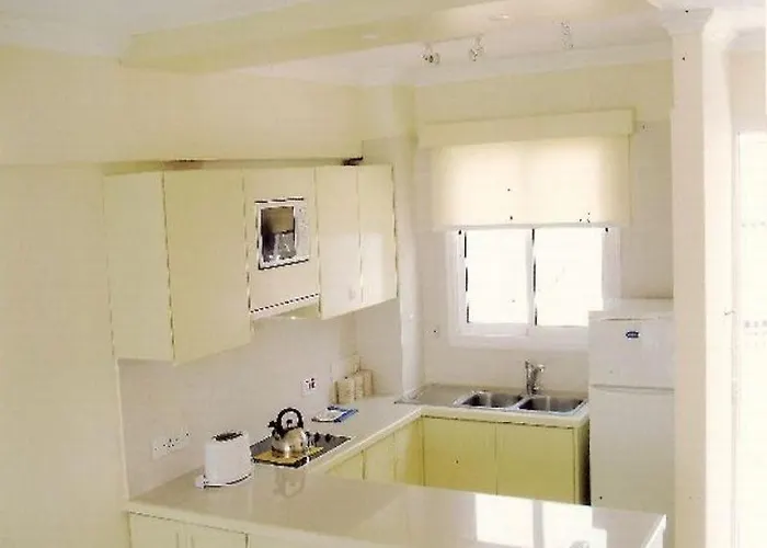 Paphinia Seaview Пафос